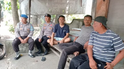 Polsek Lembar Turun Langsung: Cegah 3C Lewat Patroli Dialogis