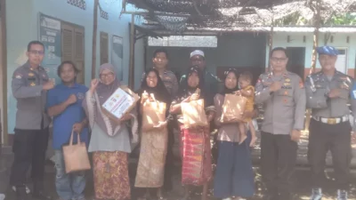 Polri Peduli Gizi: Nutrisi Mantap Hangatkan Hati Warga Labuapi